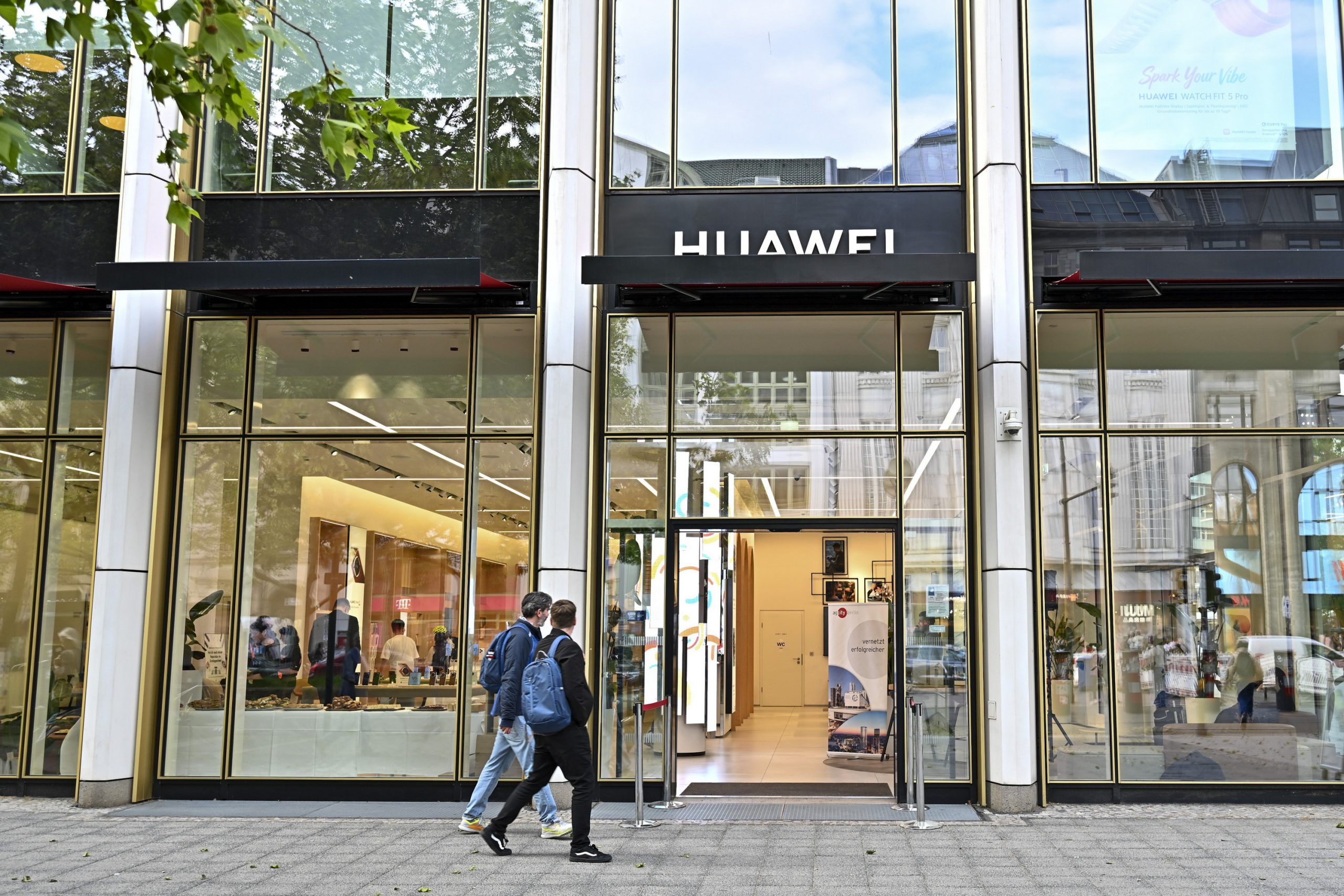 Huawei Flagship Store
