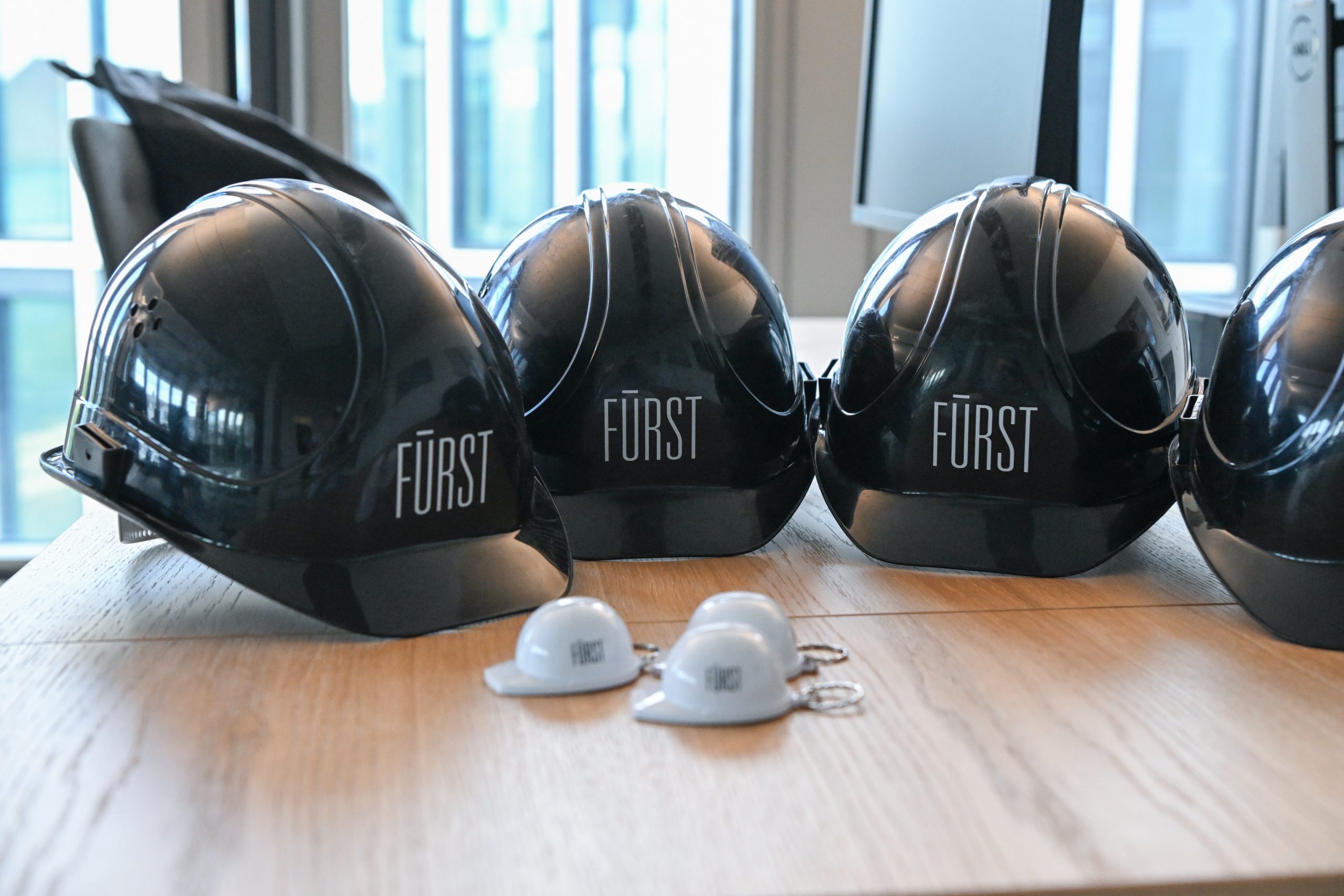 FÜRST